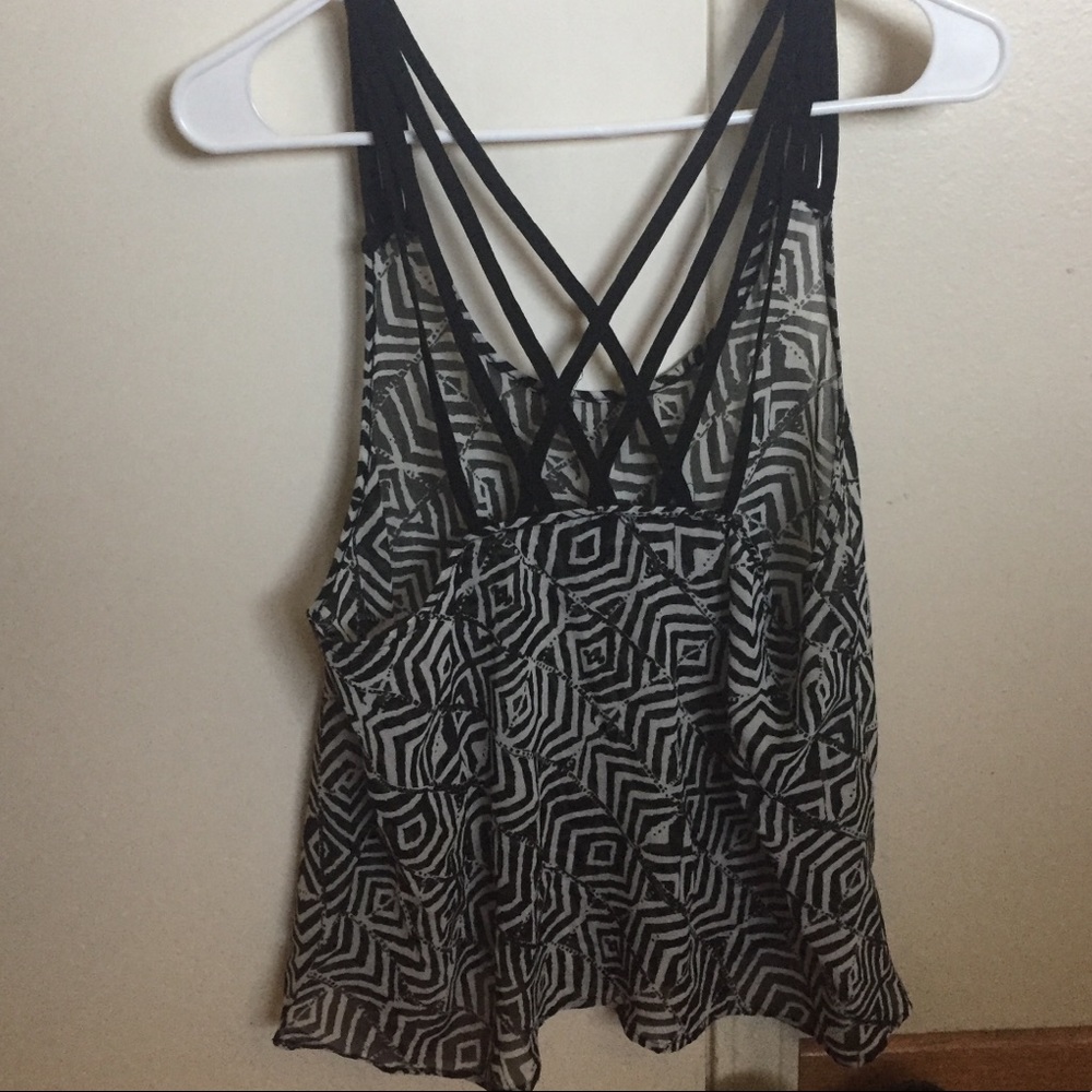 Aztec top - Picture 2 of 5